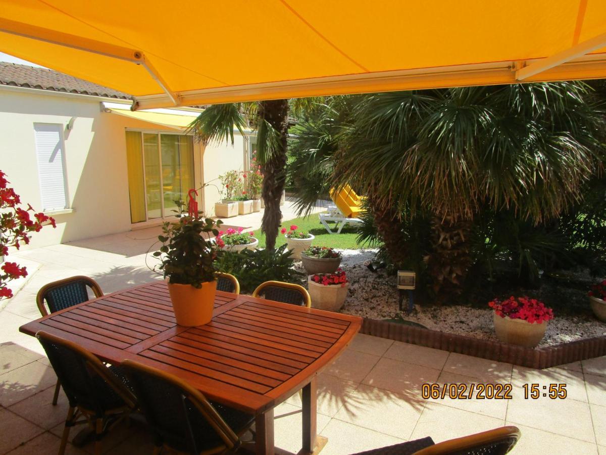 Locatlantique Bed & Breakfast Aytré Екстериор снимка
