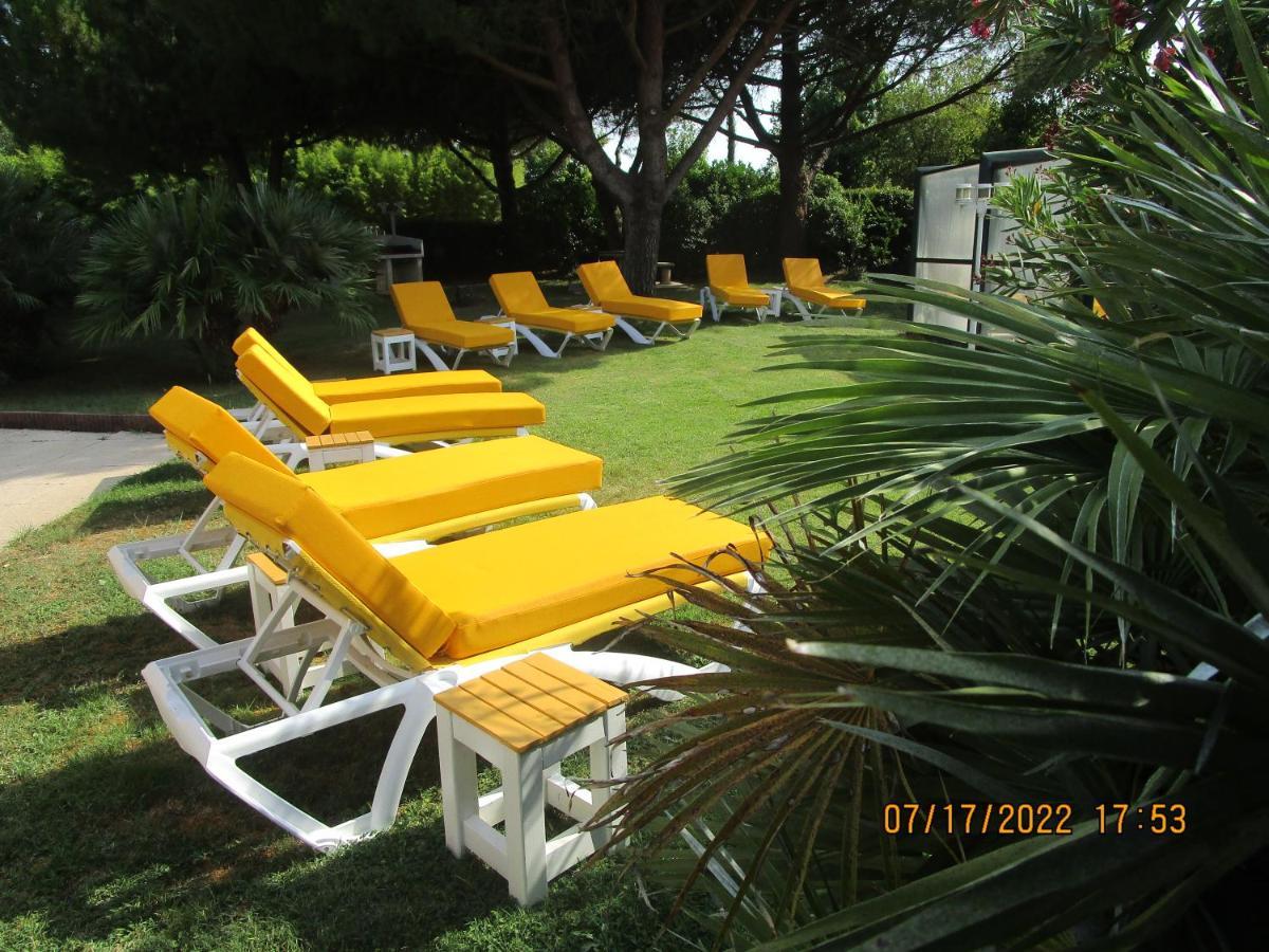 Locatlantique Bed & Breakfast Aytré Екстериор снимка