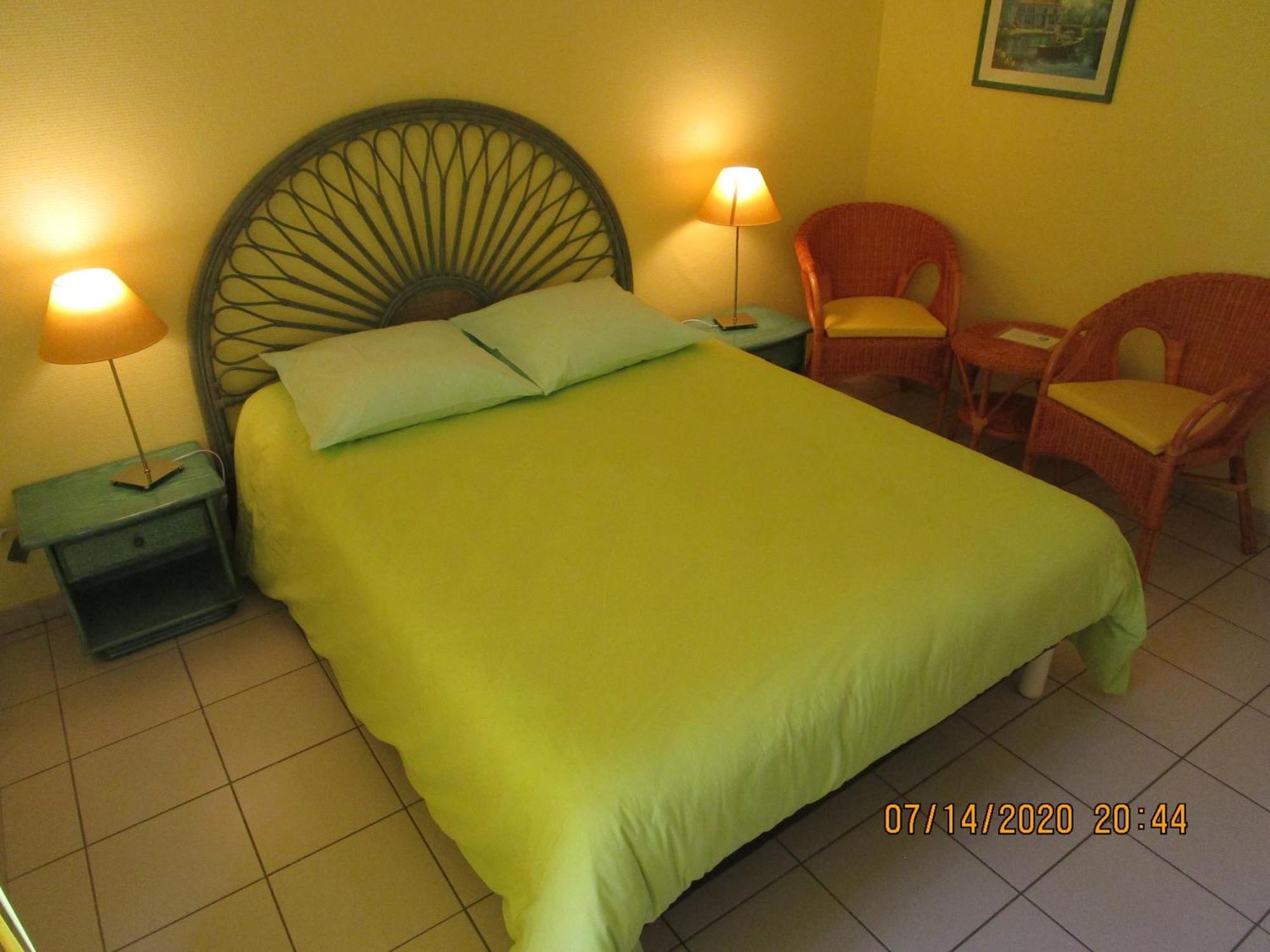 Locatlantique Bed & Breakfast Aytré Екстериор снимка